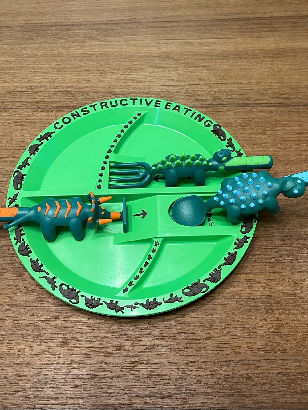 Constructive Eating Green Dino Plate & Utensil Set for Kids